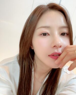 Park Ha-na Instagram - 🤍