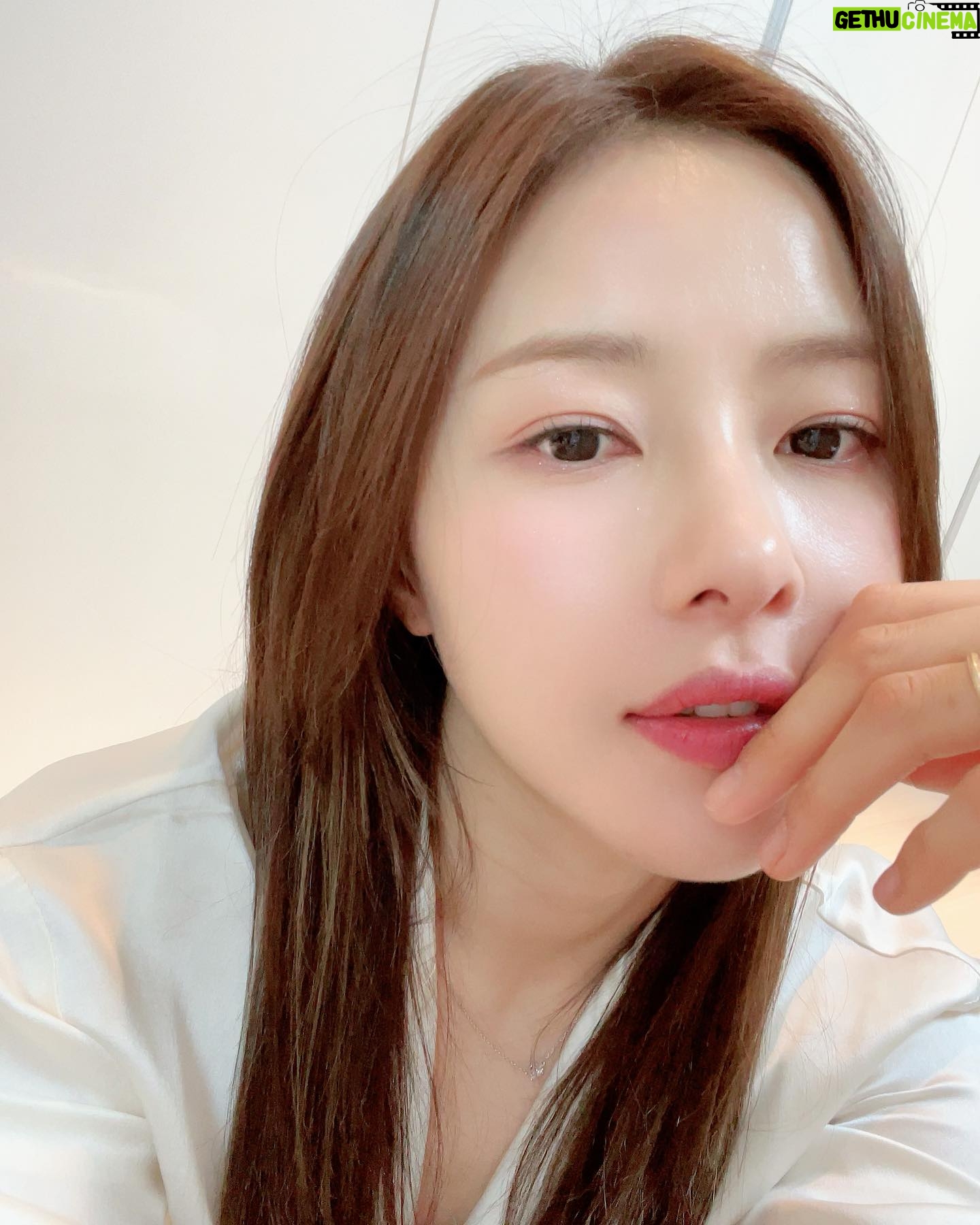 Park Ha-na - 8.1K Likes - 🤍