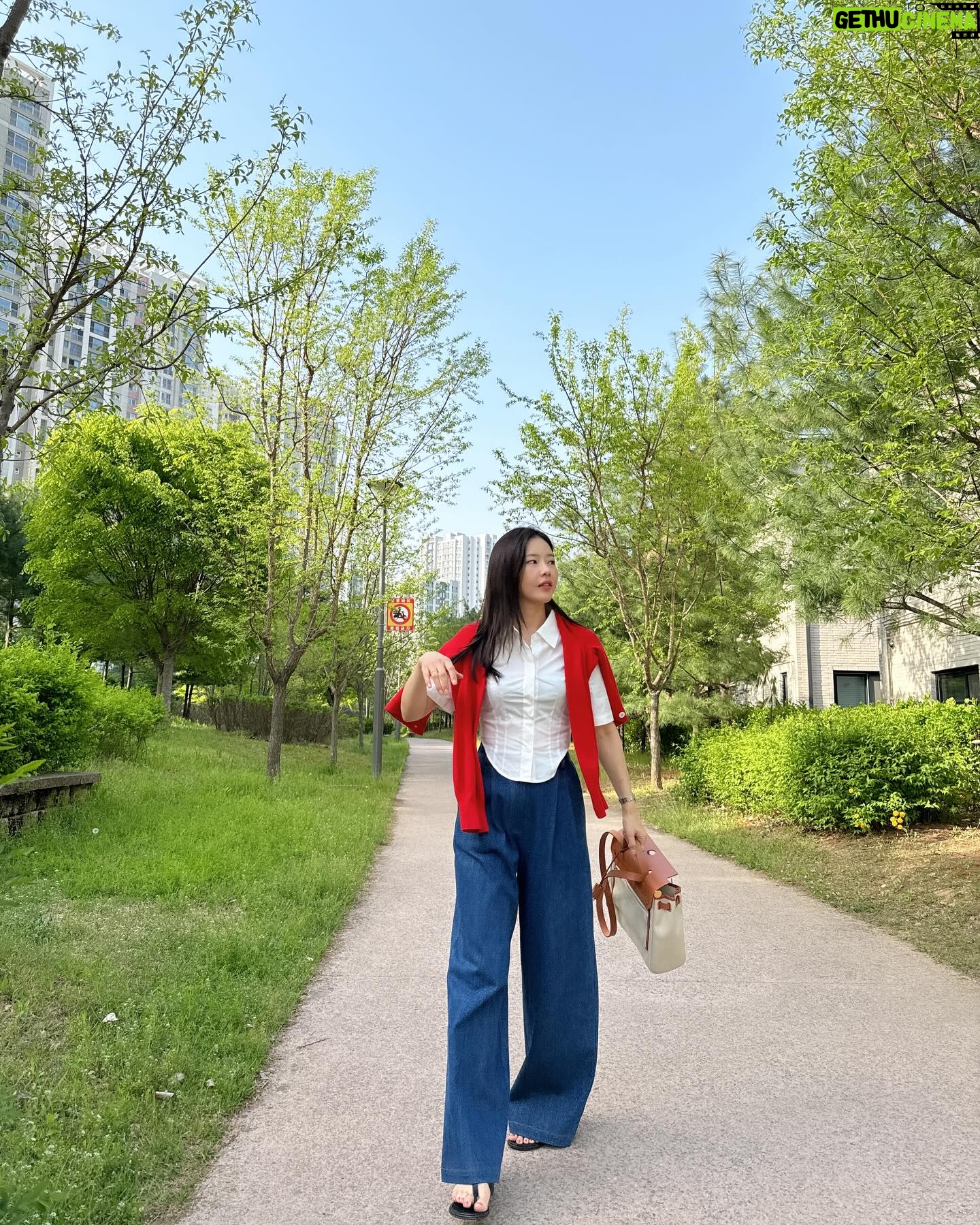 Park Ha-na - 7.5K Likes - 🌿🌱