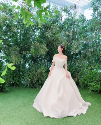 Park Ha-na’s Instagram: The 10 Most Memorable Photos