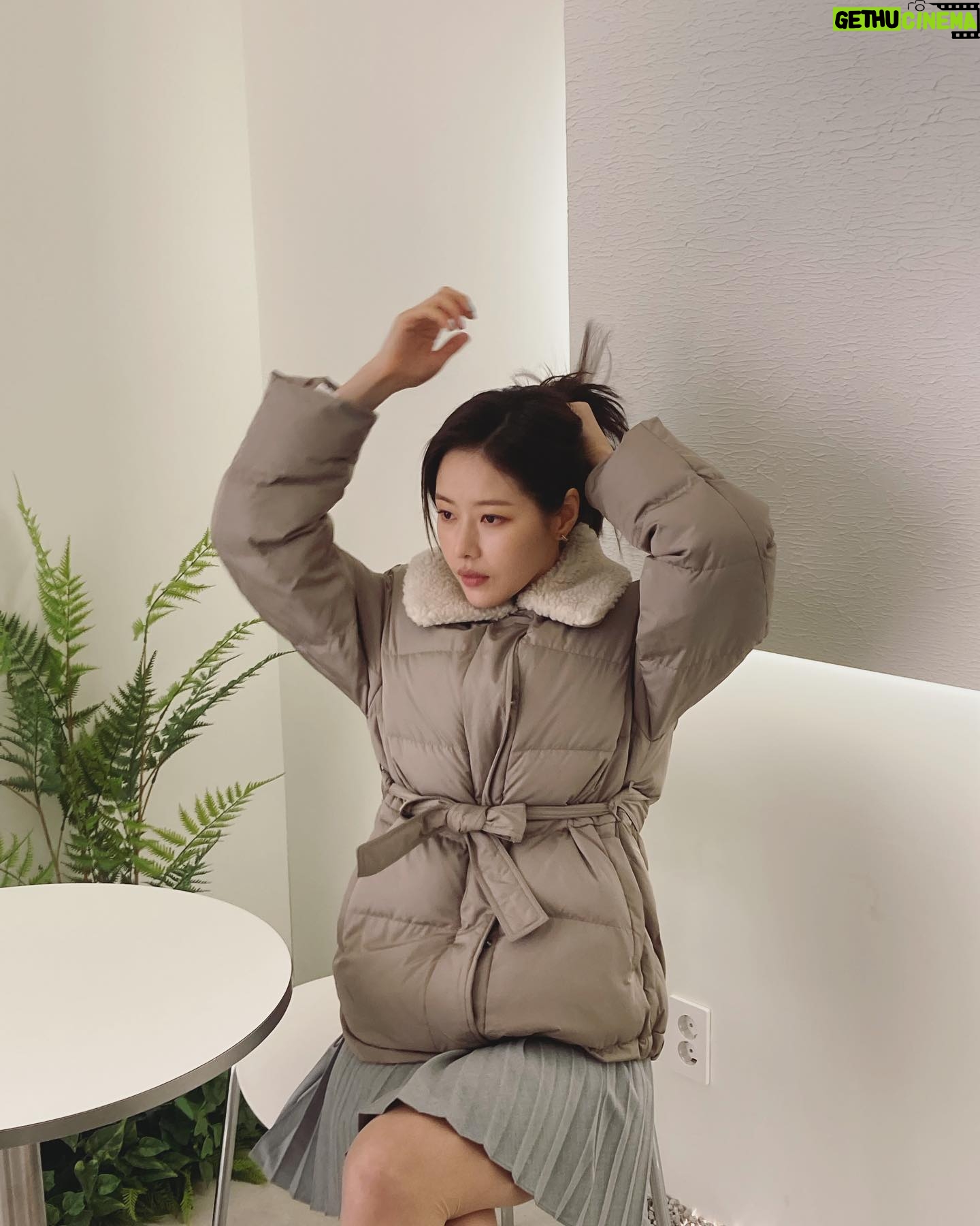 Park Ha-na - 6.2K Likes - 따뜻한 하루 보내세요~총총💛