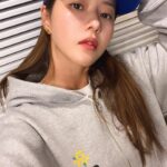 Park Ha-na Instagram - 💛노랑노랑하네~
