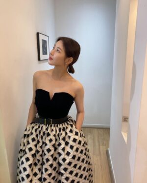 Park Ha-na Instagram - 2021