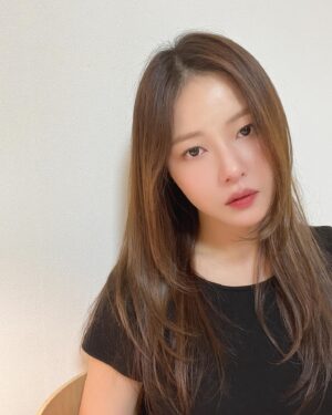 Park Ha-na Instagram - 그냥~🤍