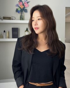 Park Ha-na Instagram -