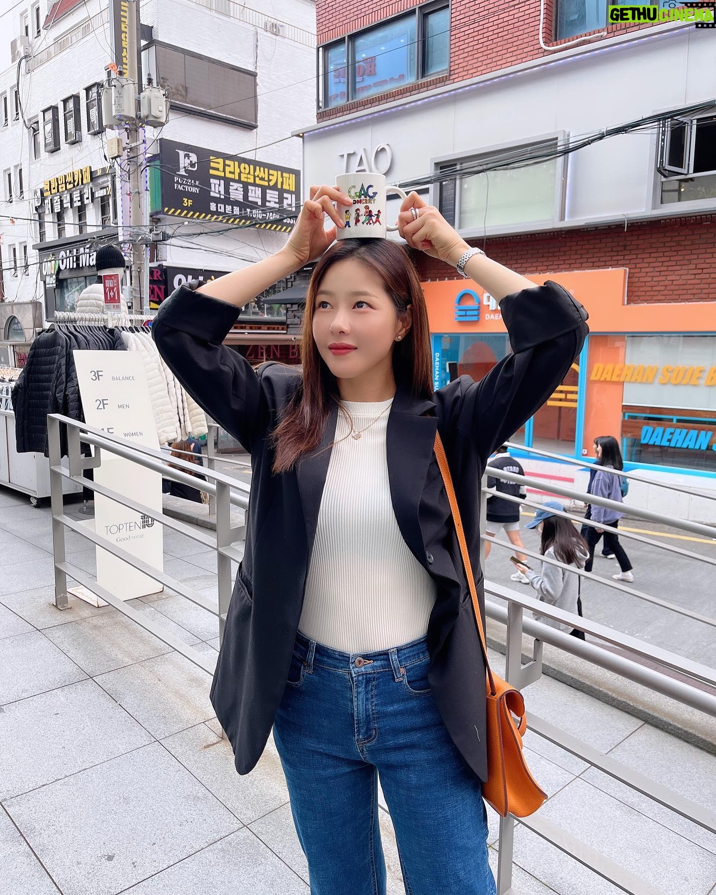 Park Ha-na - 9.7K Likes -