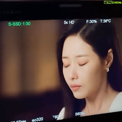 Park Ha-na - 6.3K Likes - 오오~한번 더요~
한씬 한씬 소중히~
#태풍의신부