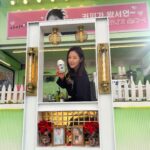 Park Ha-na Instagram - 새해 복 많이 받으세요~ 태풍의신부 화이팅~🫰🏻 오늘 하루도 아잣!🧡 #다올키친#친절한사장님#커피한잔#핫도그#붕어빵#너무좋아#🧡#센스만점멘트#울매니저#은지#최고다!