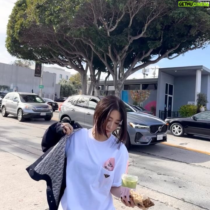 Park Ha-seon - 23.1K Likes - 🌳냠
자켓 @dior homme
팬츠 @levis
