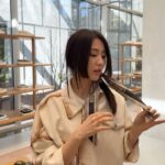 Park Ha-seon Instagram – 큰 옷 좋아함*