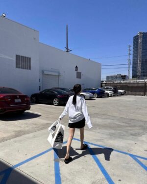 Park Ha-seon Instagram - downtown 까지 간 이유