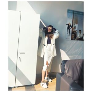 Park Han-byul Instagram - #라디오 #생방 끄읏!