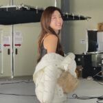 Park Han-byul Instagram – ✨

몇년만에 영상촬영인지!
나는 혼자 어색해서 두근두근댔지만
다행히 티가 안났다고 한다😌ㅋ

좋은 브랜드의 모델이 되어서 감사할따름🙏🏼
즐거웠던 촬영현장♥️

#트웬티케이 #노니앰플 #피부진정