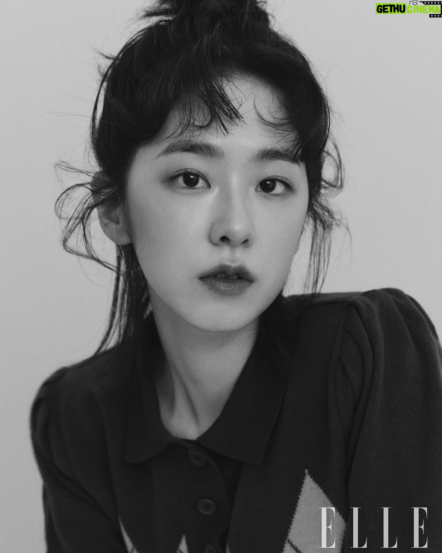 Park Hye-su - 83.1K Likes - @ellekorea 11월호 🤎