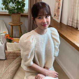 Park Hye-su Instagram - ⠀
⠀
⠀
⠀
⠀
⠀
⠀
⠀
⠀
#삼진그룹영어토익반 #제작보고회 #10월 #개봉