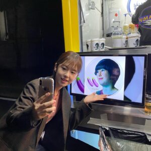 Park Hye-su Instagram - 이 날도!
삼토반즈 언니들 사랑 먹고 든든하게 촬영했지요! 🥰🥰🥰🥰
🍆🍆🍆🍆🍆🍆🍆🍆