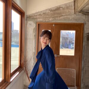 Park Hye-su Instagram - 네 밤만 자면 개봉이라니!
⠀
⠀
⠀
⠀
#삼진그룹영어토익반 #10월21일 #대개봉