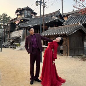 Park Ji-hyun Instagram - 범인잡고 진이수랑 뱀파이어 놀이 히히