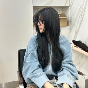 Park Ji-hyun Instagram - 오늘 밤 강현의 머리는 빨리 자란다