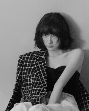 Park Ji-hyun Instagram - 