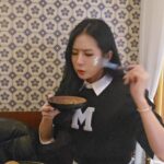 Park Ki-ryang Instagram - 세상에 경기끝나고 배고프고 맥주한잔이 먹고싶었을 뿐인데 음식이 다 맛있어서 너무많이먹었...🤣 토마토 해장파스탕 대박 먹자마자 소주시켰어요... 먹거든 꼭 밥도비벼서 살살졸여서 리조또로 꼭 먹어요🤩아 벌꿀맥주도 먹어보깅🫠나랑 같이갈사람🙋‍♀️ 얘들아 모여라❤️ #금별맥주 #가로수길술집 #가로수길맛집 #토마토해장파스탕 #금별이벤트참여 #진실의미간
