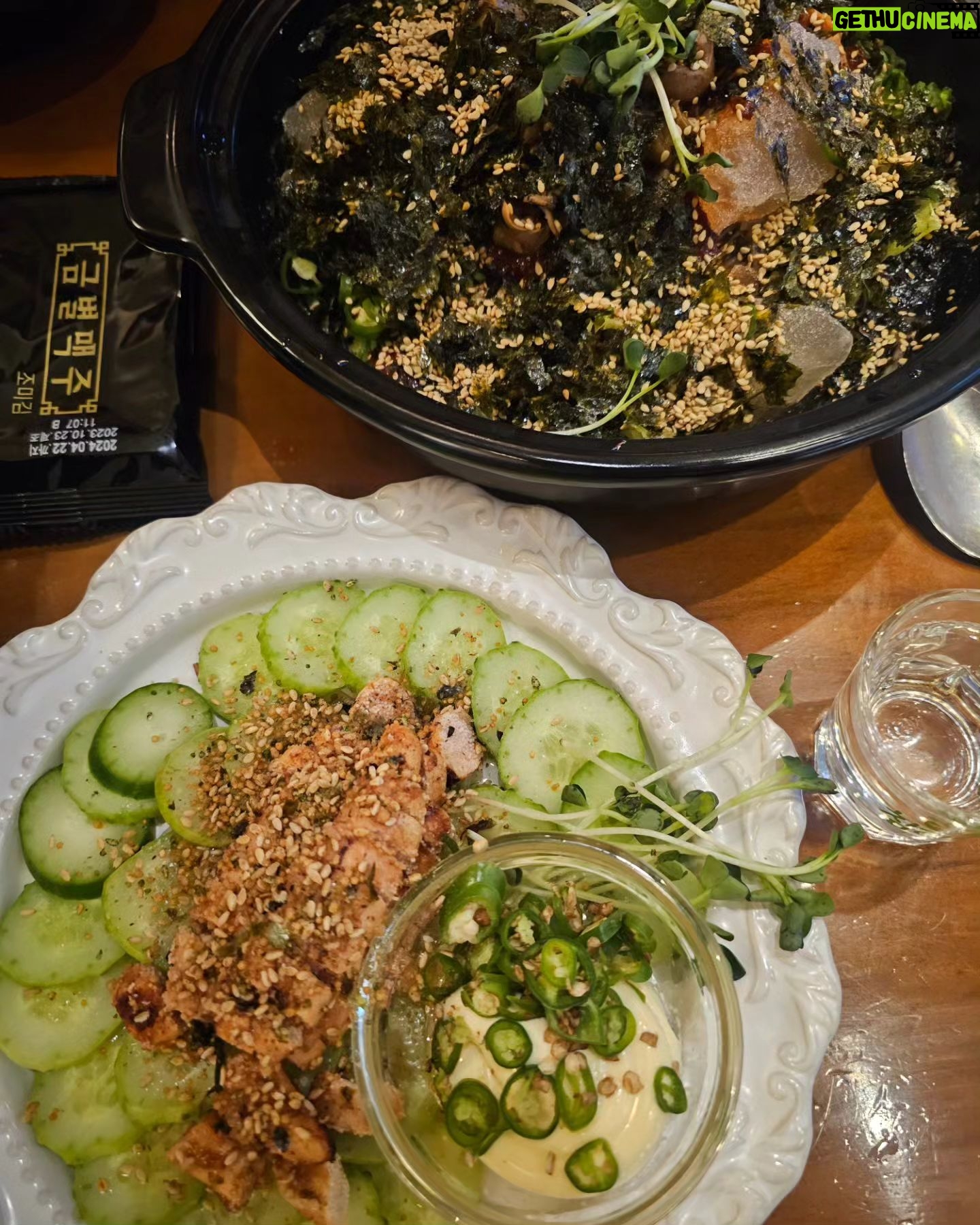 Park Ki-ryang Instagram - 세상에 경기끝나고 배고프고 맥주한잔이 먹고싶었을 뿐인데 음식이 다 맛있어서 너무많이먹었...🤣 토마토 해장파스탕 대박 먹자마자 소주시켰어요... 먹거든 꼭 밥도비벼서 살살졸여서 리조또로 꼭 먹어요🤩아 벌꿀맥주도 먹어보깅🫠나랑 같이갈사람🙋♀️ 얘들아 모여라❤️ #금별맥주 #가로수길술집 #가로수길맛집 #토마토해장파스탕 #금별이벤트참여 #진실의미간