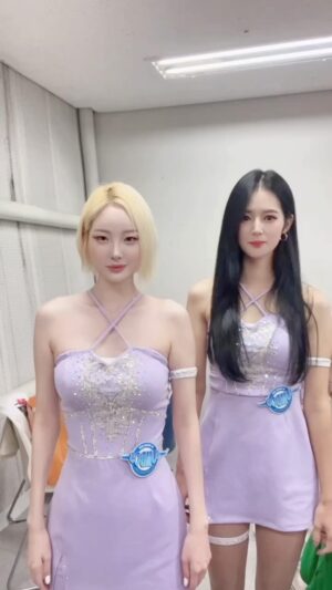 Park Ki-ryang Instagram - 해달라눈거 다해주는 량언니 천사😇
담엔 머하지😗
#서현숙 #박기량 #치어리더 #대한항공 #reels #릴스