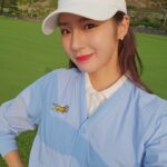 Park Ki-ryang Instagram - 골프도어렵지만 카메라 앞 골프는 더더어렵당...🫠 #prgr #촬영 #madcattos