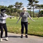 Park Mi-sun Instagram – 혜련이  음원  나온다고  해서  안무  배우고 있는 중  ㅎ
.
어째서?  왜?  왜?  난  춤만 추면  이상해 보이는 거냐구 ㅠㅠ 
.
잘추고 싶다….