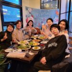 Park Mi-sun Instagram - 생일밥 모임 ㅎㅎ . 모여서 특별한 얘기 나누는것도 아닌데 맛있는거 먹고 수다 떨고 ... 편하고 좋다 . 나이 들 수록 생일밥 잘 챙겨먹자구요 ㅎ . 늦었지만 서윤이 생일 축하해~~ . #김성은#김정난#전영미#정서윤#권진영