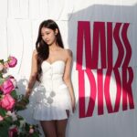 Park Se-jeong Instagram - #유료광고 @diorbeauty New Miss Dior Partum 사랑과 자유를 상징하는 하우스 최초의 향수 ‘미스 디올(Miss Dior)’ 관능적인 엠버리 우드를 더해 재해석한 ‘NEW 미스 디올 퍼퓸 (Miss Dior Parfum)‘이 5월 1일부터 출시된다고 합니다. 디올 뷰티 온라인 부티크에서는 4월 15일부터 단독 선런칭으로 만날 수 있다고 하니 미스 디올과 함께 봄을 만끽해보아요! 🤍 #디올향수 #미스디올 #미스디올퍼퓸 #LoveOutLoud #MissDiorParfum