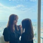 Park Si-yeon Instagram - 보물이들 달래고 진지하게 메뉴 고민하고 행복하게 먹습니다😘