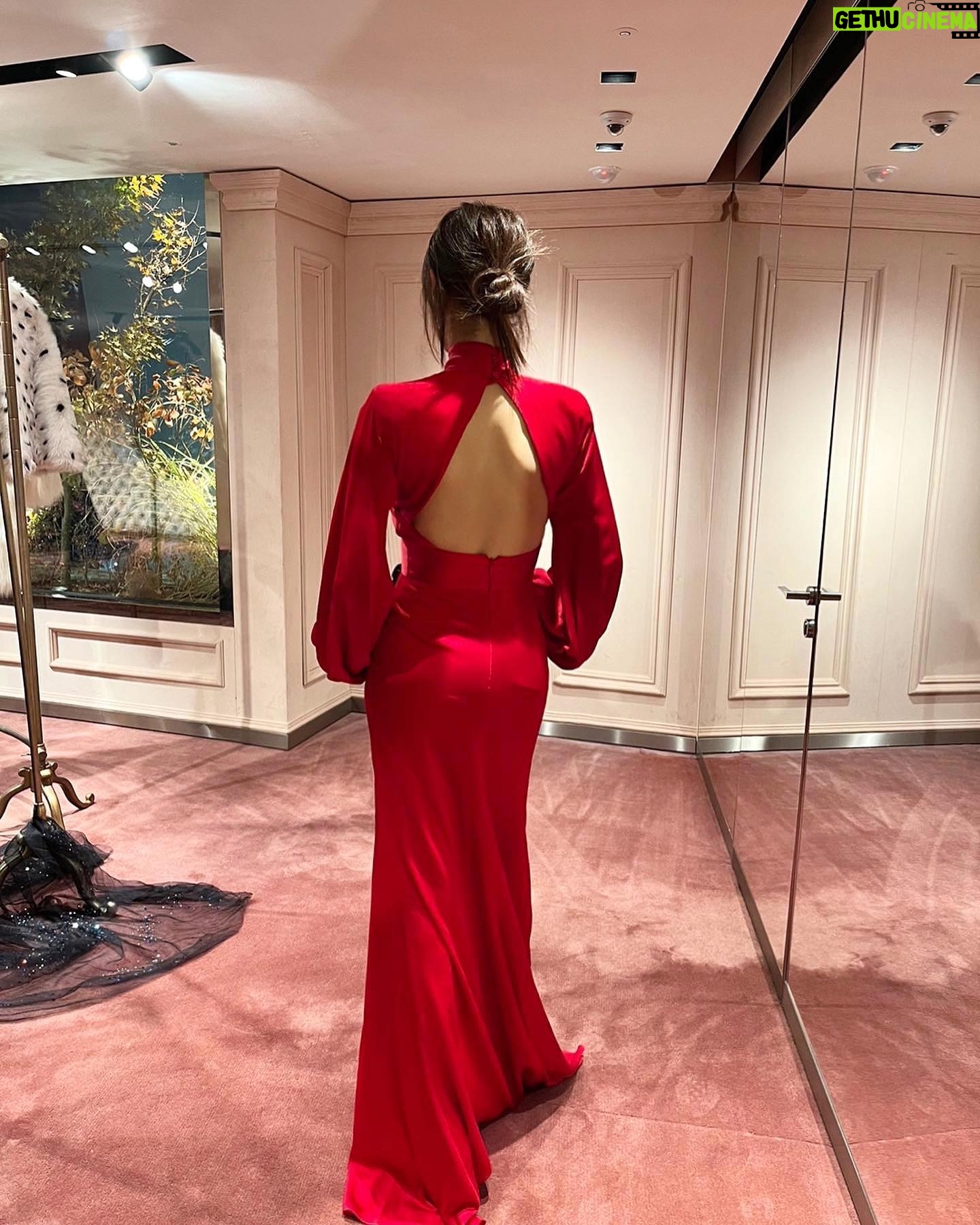 Park Si-yeon Instagram - Get ready for #lacma #Gucci