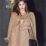 Park Si-yeon Instagram – 지춘희선생님 지컬랙션
이번에도 선생님쇼는 최고👍❤️
@missgeecollection 
@mzuu.co.kr
