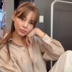 Park Si-yeon Instagram - 같은머리 다른 느낌이라고 우기는 너 @lllhhhhhh 너 너무 이뻐💜 고마워 십년넘게~~내새끼 이현❤️