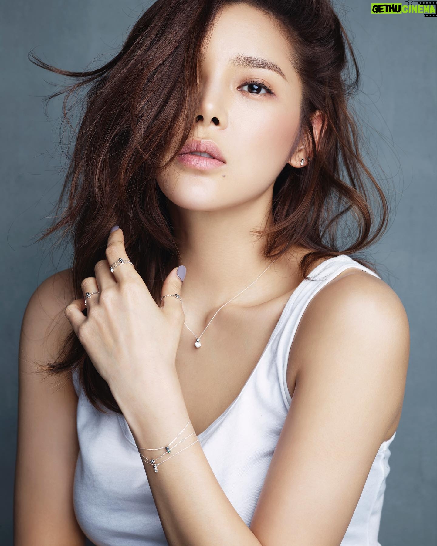 Park Si-yeon - 3.4K Likes - #엠쥬