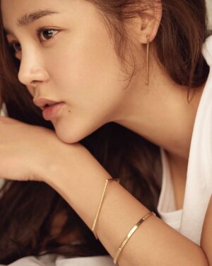 Park Si-yeon Instagram - 🍎