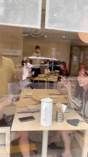 Park Si-yeon Instagram - 만나면 반가운 김우리오라버니🤣
만나면 추억쌓는 현주언니😘