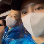 Park Si-yeon Instagram - 나의 진정한 #연예인 #싸이 #흠뻑쇼 #psy 진짜 이렇게 흠뻑 젖을줄 몰랐지만 오랜만에 미친듯이 소리지르고 맘껏뛰고 나의연예인도 보았네요😘 #뛰어~~~~~ #예술이야 👍 언니들 쵝오👍👍👍