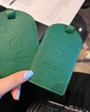 Park So-yeon Instagram - .
집 가까이에 취향저격 호텔이 있어 너무 행복해🌿
당일에 예약하고 튀어 옴. #두바이도장깨기 🫥