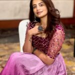 Parvathy Venkitaramanan Instagram - Thank you for clicking these darling @nivashinidivya ❤️ Wearing @akira_the_couture__ 💜