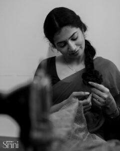 Parvathy Venkitaramanan Instagram - அவளது கவனம் சிதறாத கண்கள் என் கவனத்தை ஈர்த்தது ♥️ . அவள் @parvathyofficial . Mua @makeupbyshanthoshi . Hair @charuhairandmakeup