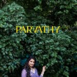 Parvathy Venkitaramanan Instagram - Alluring 🌿 ... @oxygen_films_ . Inframe: @parvathyofficial . 📸 : @stories_by_vasanthjb @oxygen_films_ . Mua @makeupbyshanthoshi . Hairstyle @charuhairandmakeup . Outfit @lithas_rentals . Jewellery @chennaijazz #parvathy #actress #costume
