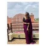 Parvathy Venkitaramanan Instagram - Throwback to The Pink City where every corner tells a story! Saree @mahaasarees Blouse @shri_she Styling @diptidesai_official