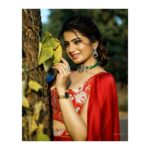 Parvathy Venkitaramanan Instagram - Inframe @parvathyofficial Photography @stories_by_vasanthjb MUAH @highlightsbridalstudio_makeup @cal_me_ammu21 Outfit @rockstar_cbe Jewellery @vishruthi_jewel_palace