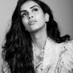 Parveen Kaur Instagram - barn’s burnt down / now / i can see the moon