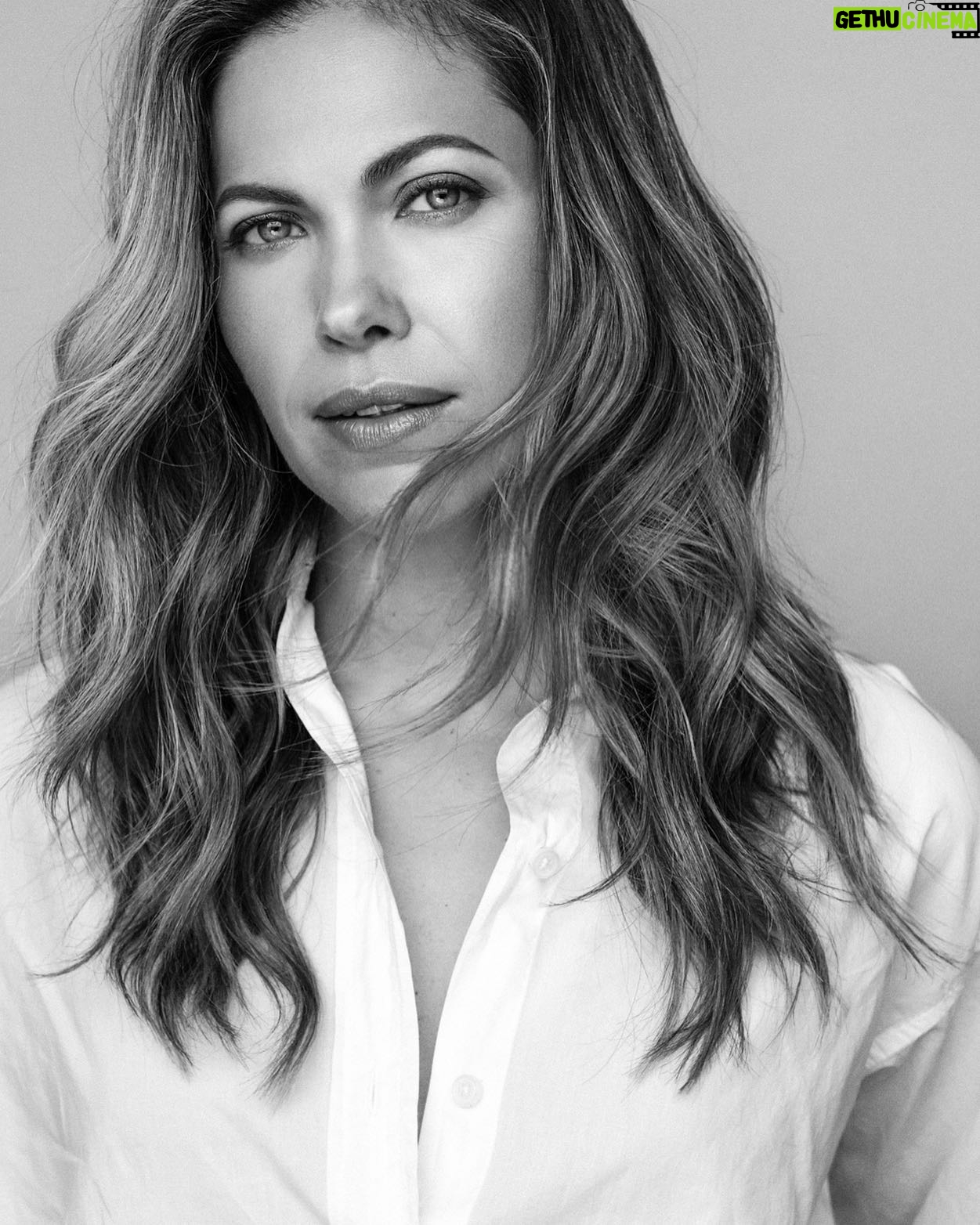 Pascale Hutton - 9.5K Likes - ONE. MORE. DAY.
📷: @jennabermanphoto
H&M: @minjee.mowat