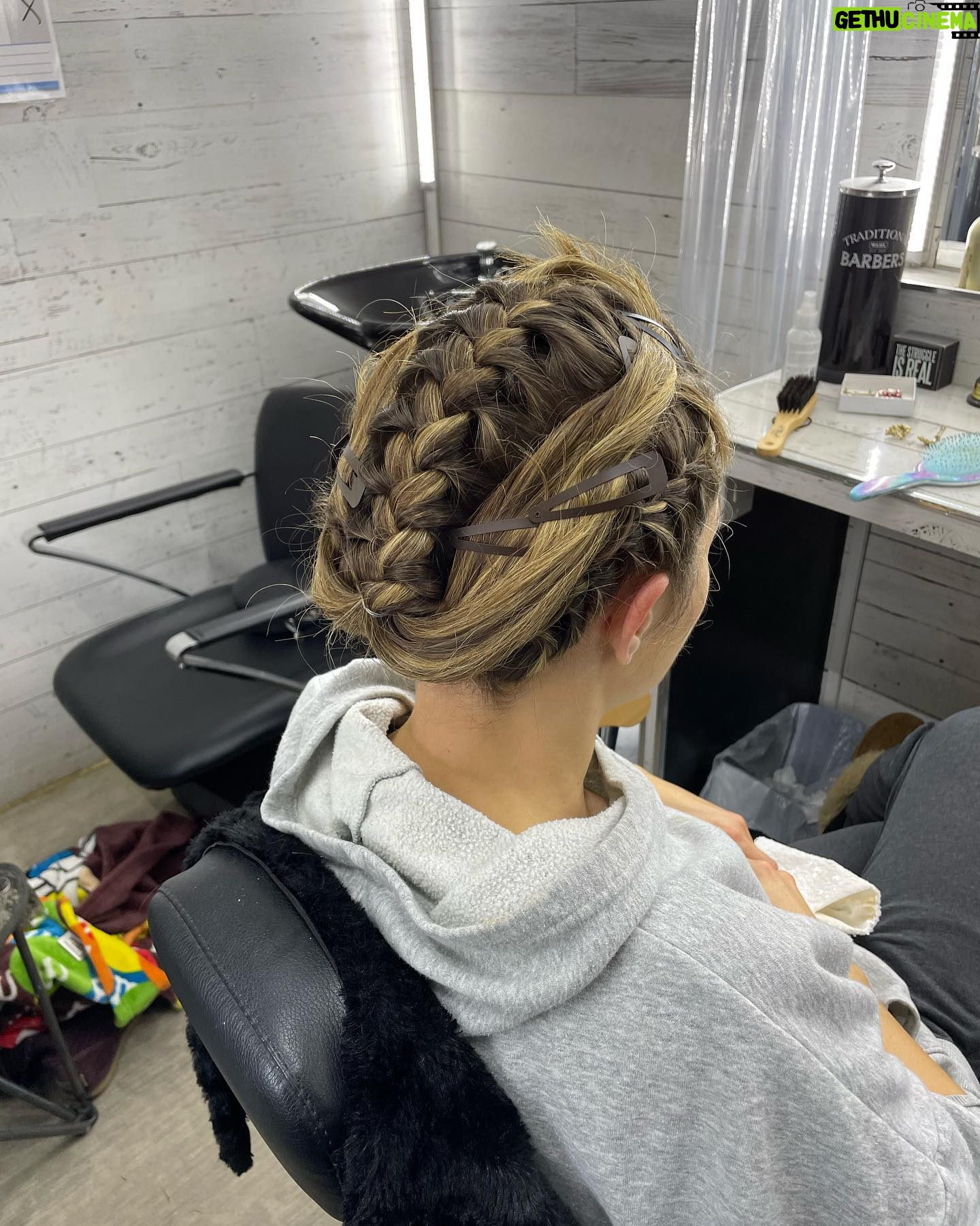 Pascale Hutton - 12.6K Likes - An actor prepares.
WCTH Tomorrow on @hallmarkchannel