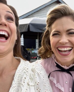 Pascale Hutton Instagram - Find yourself and friend who can do it all, and then never let go!!!! 

I am forever grateful for all your faces Erin Krakow!!! 
Happy Birthday my dear friend 😘