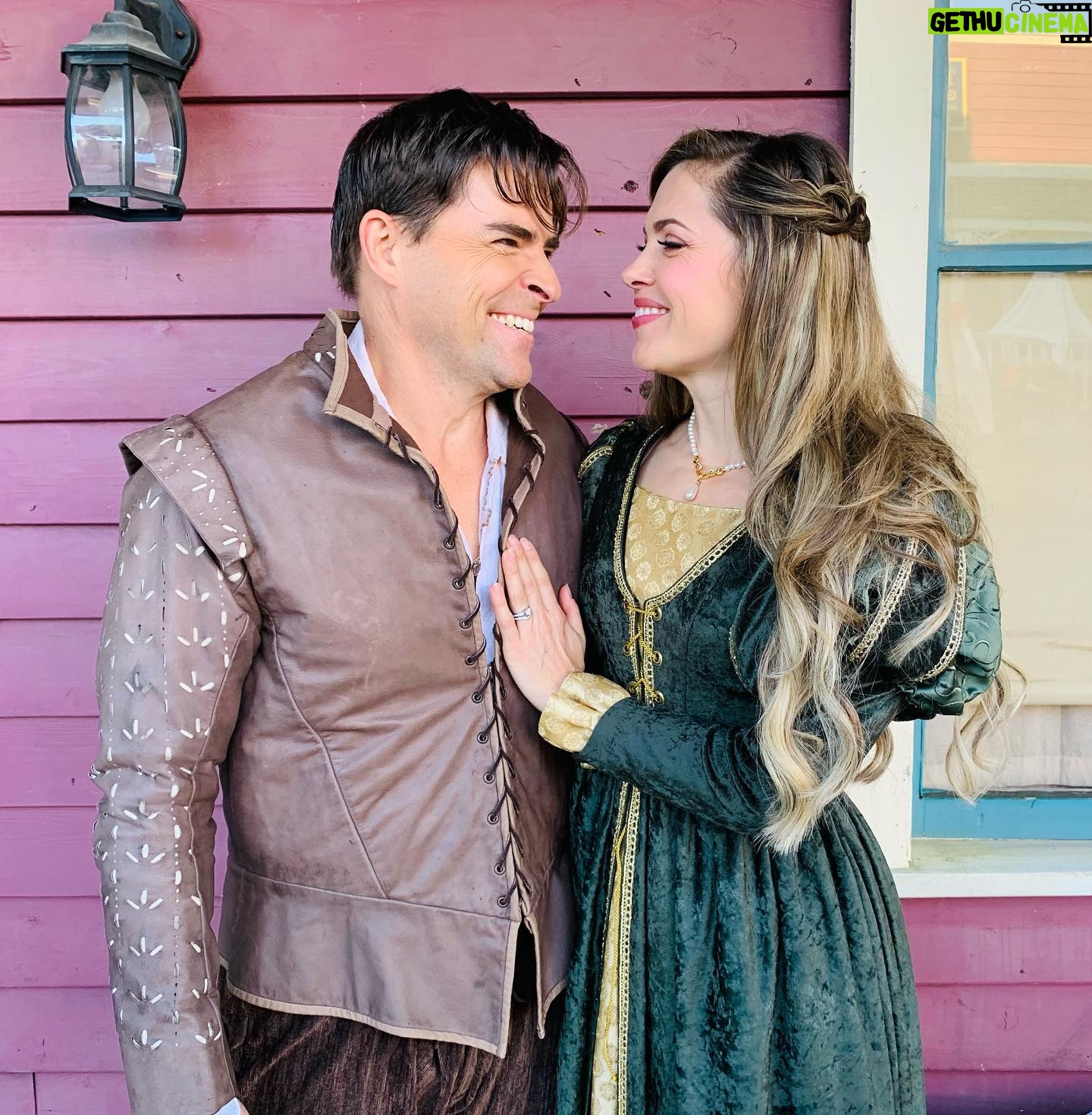 Pascale Hutton - 12.1K Likes - No Tragedy for this Romeo & Juliet!
#Hearties @hallmarkchannel @WCTH_TV @SCHeartHome